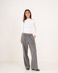 Women sparkles textured pants