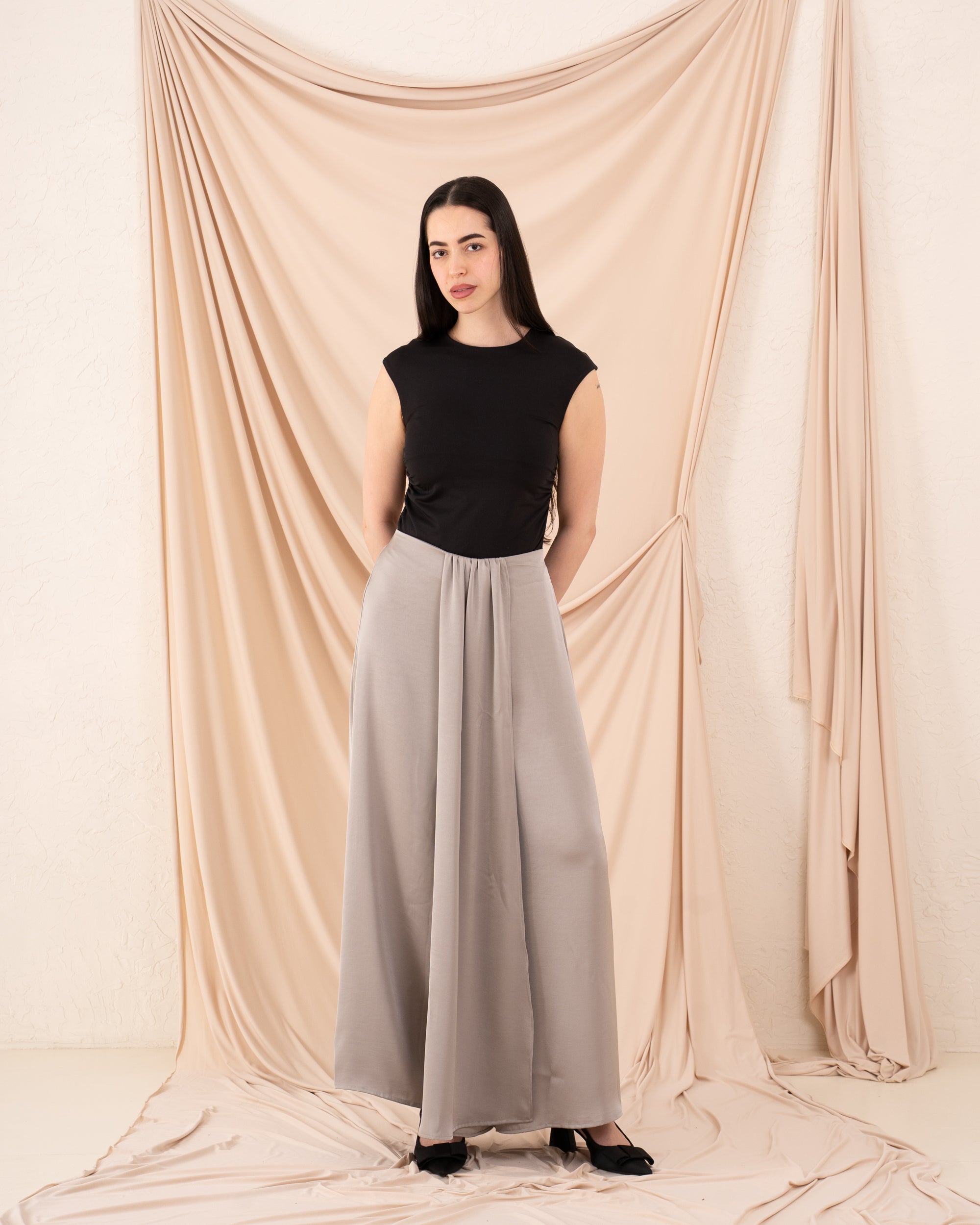 Women Flowy Pleats Pants