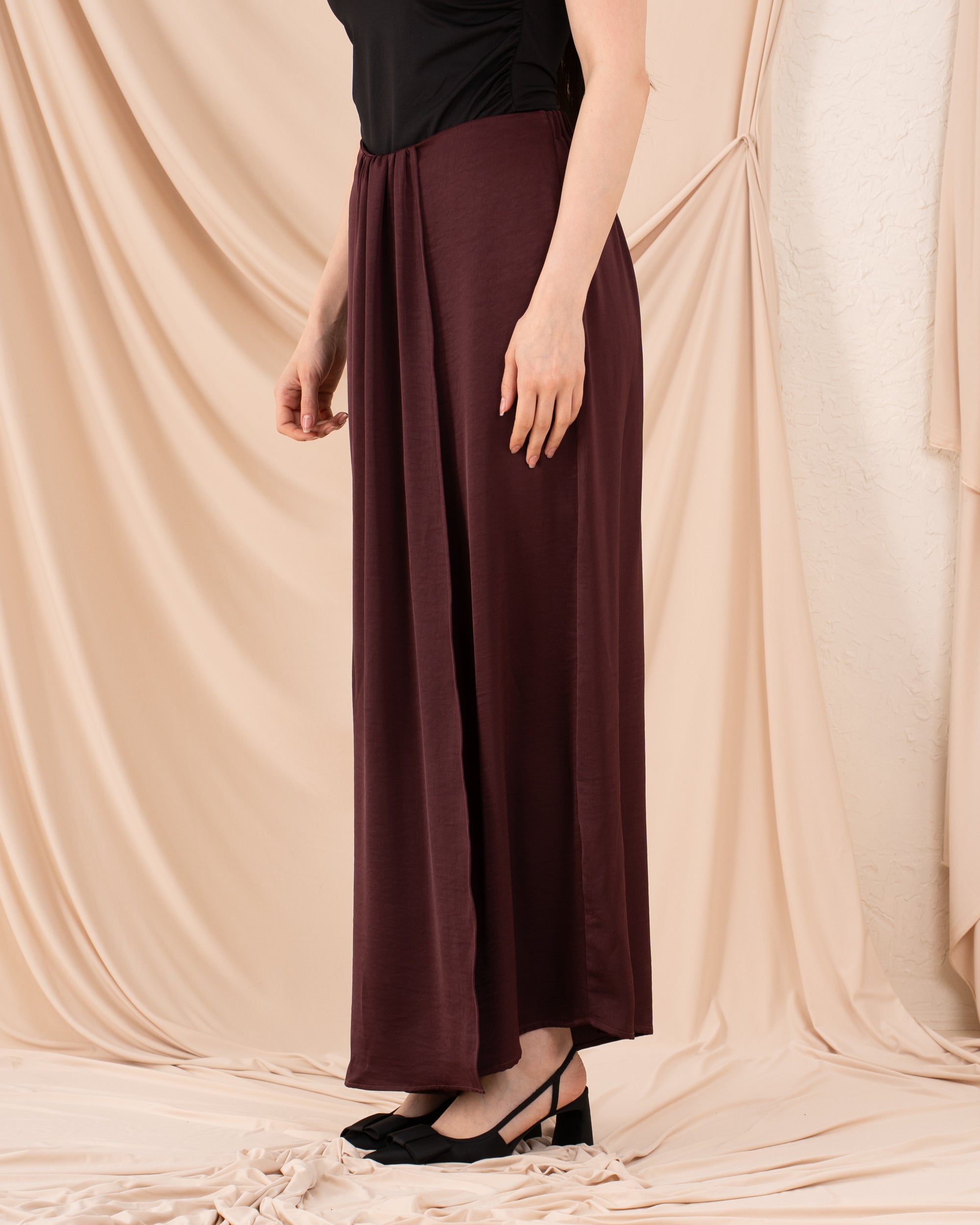 Women Flowy Pleats Pants