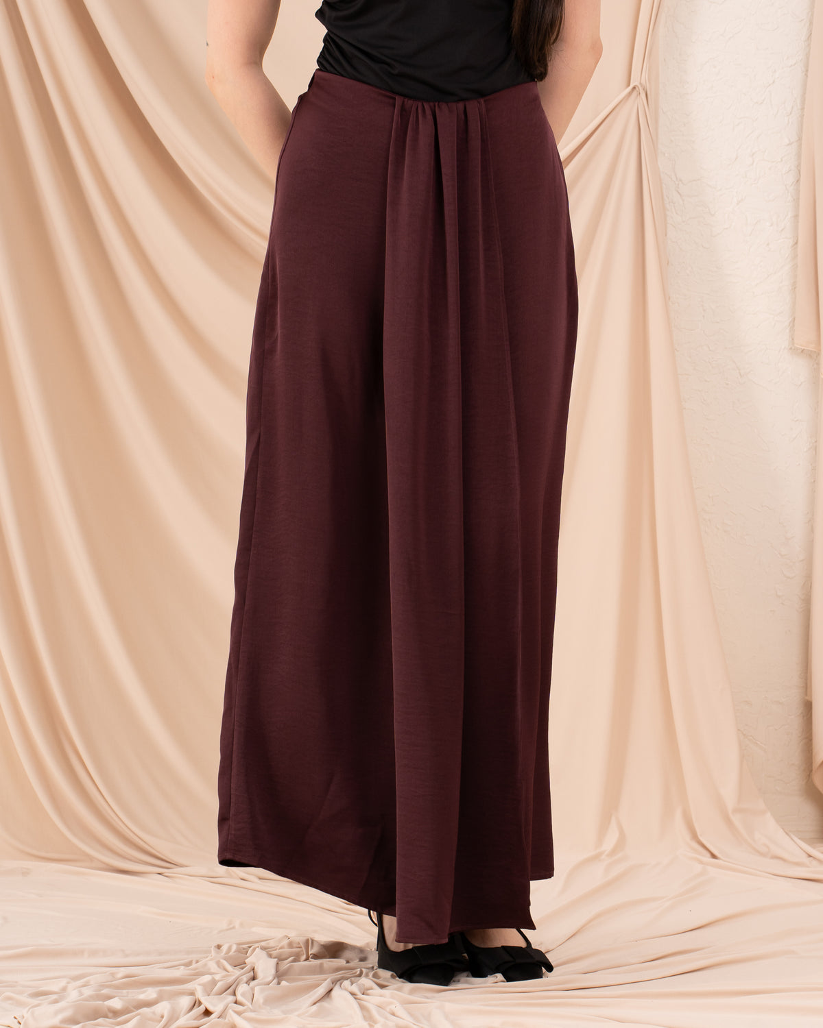Women Flowy Pleats Pants