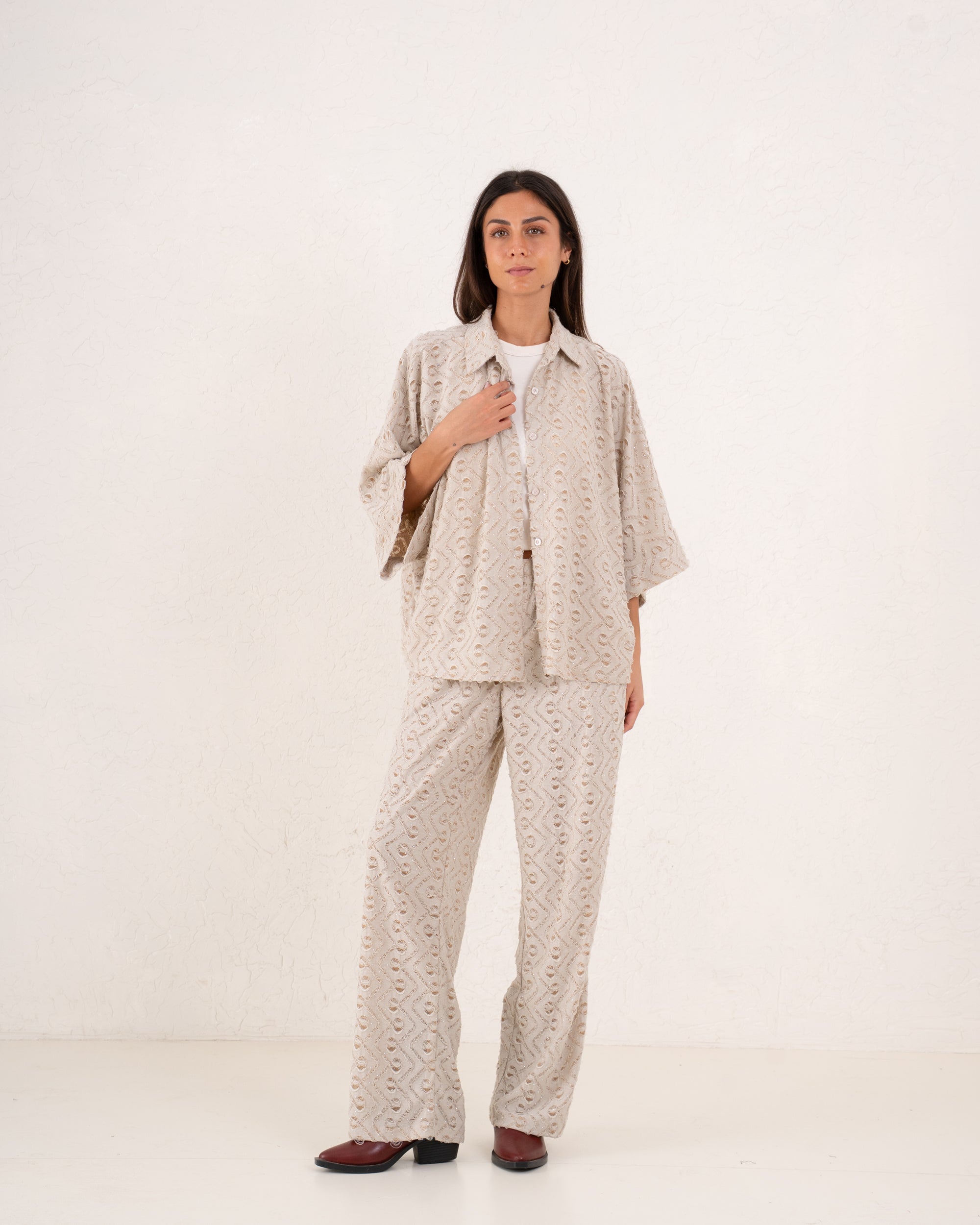 Women sparkles textured pants