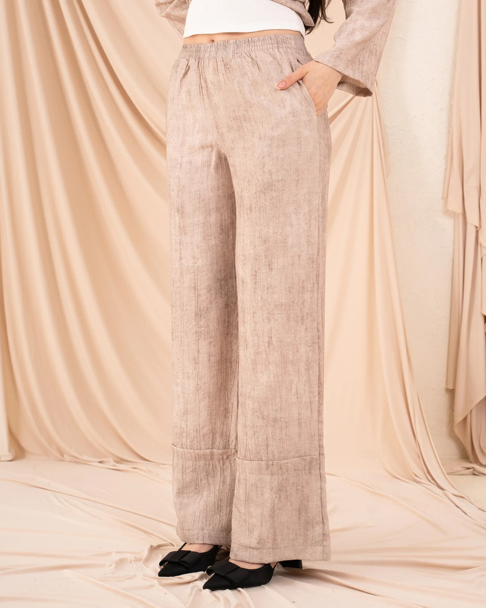 Women Glittered Pants - Venti