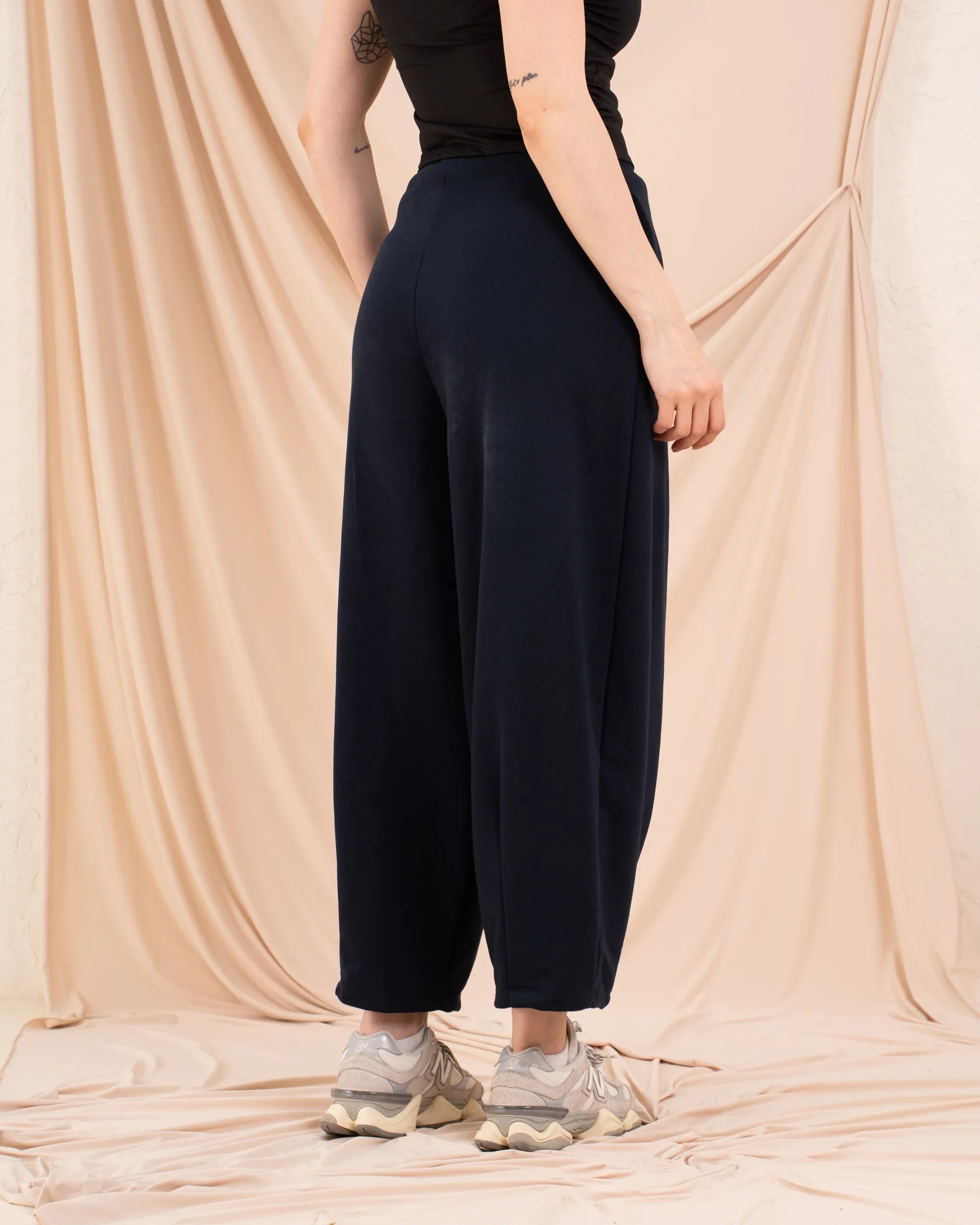 Women Barrel Pants - Venti