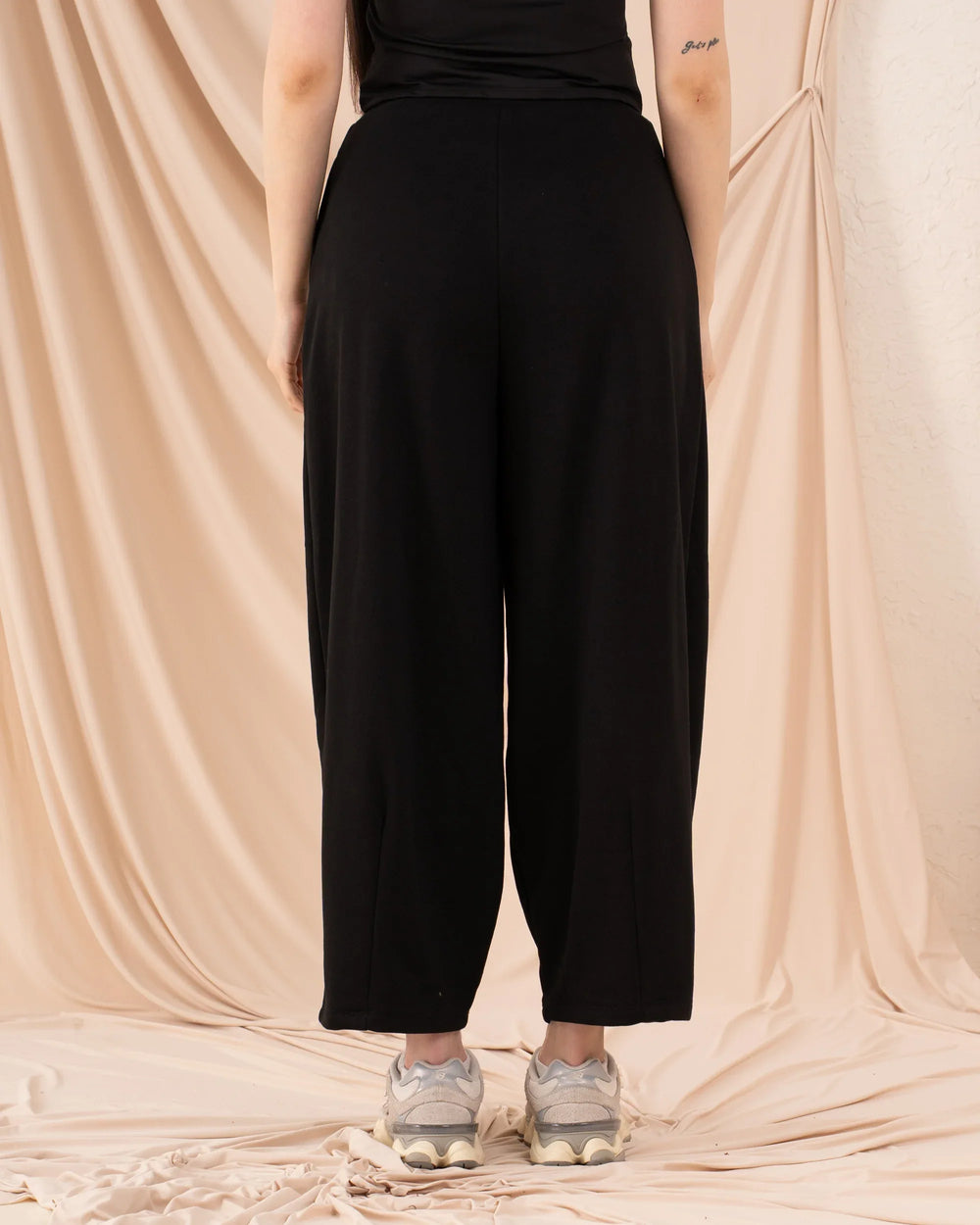 Women Barrel Pants - Venti