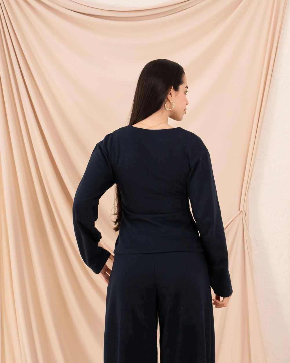 Women Fitted Buttoned Top - Venti