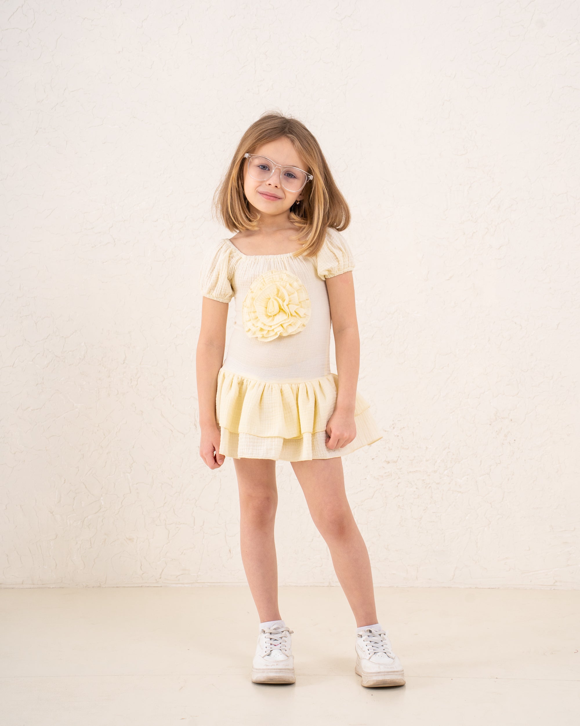 Girl pop out flower ruffle dress
