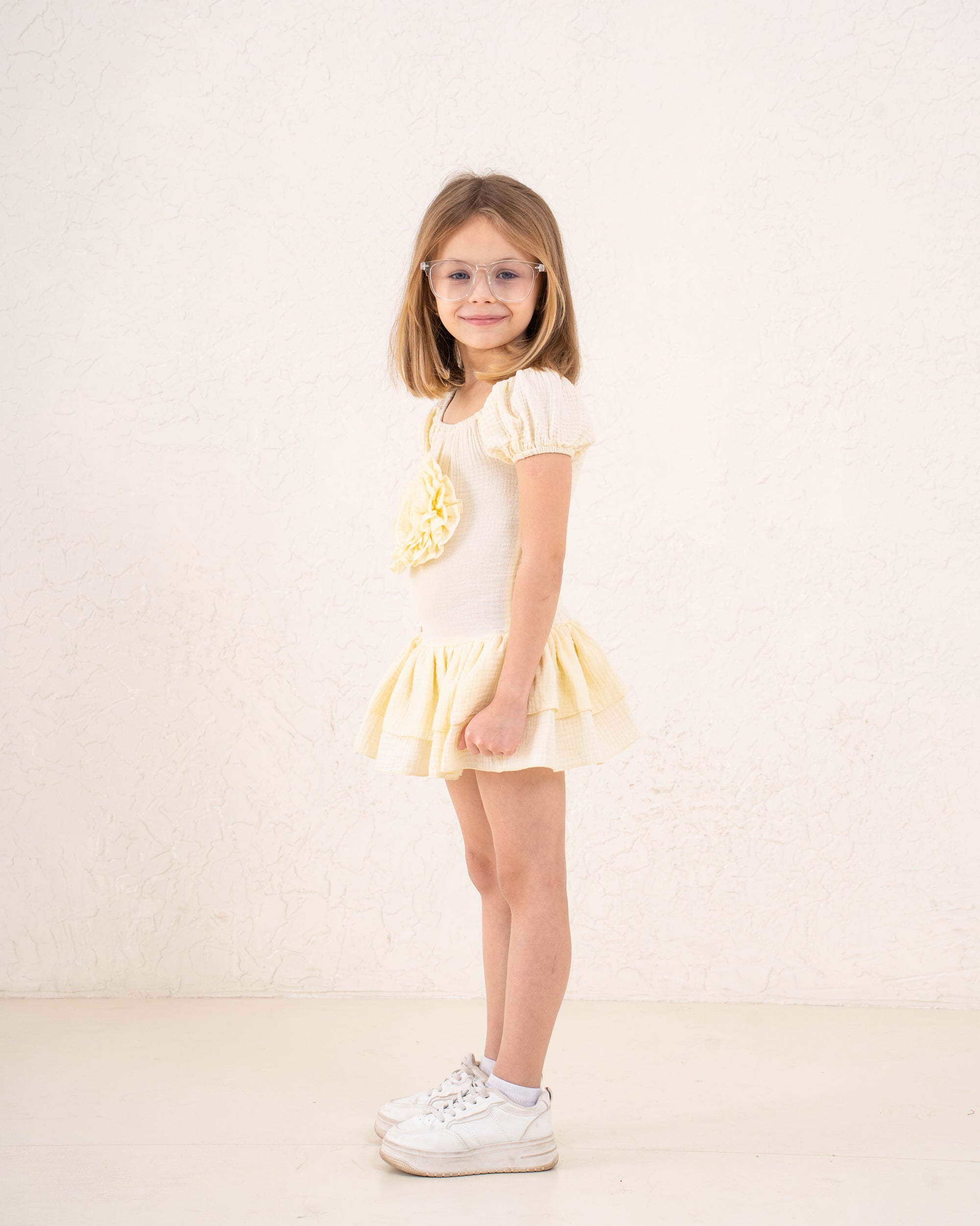 Girl pop out flower ruffle dress