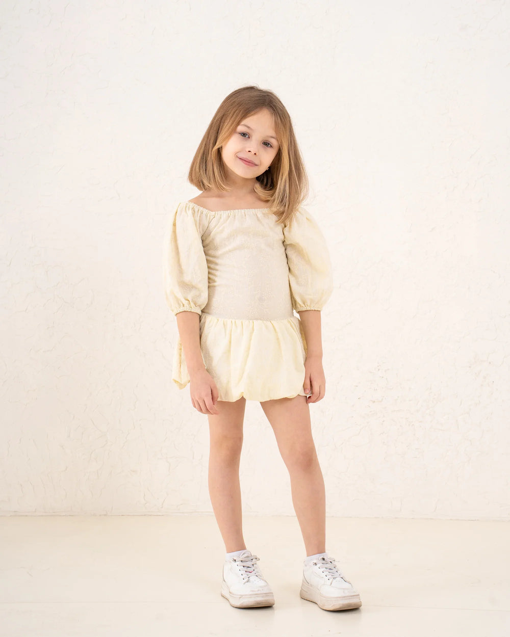 Girl embroidered smocked dress - Venti