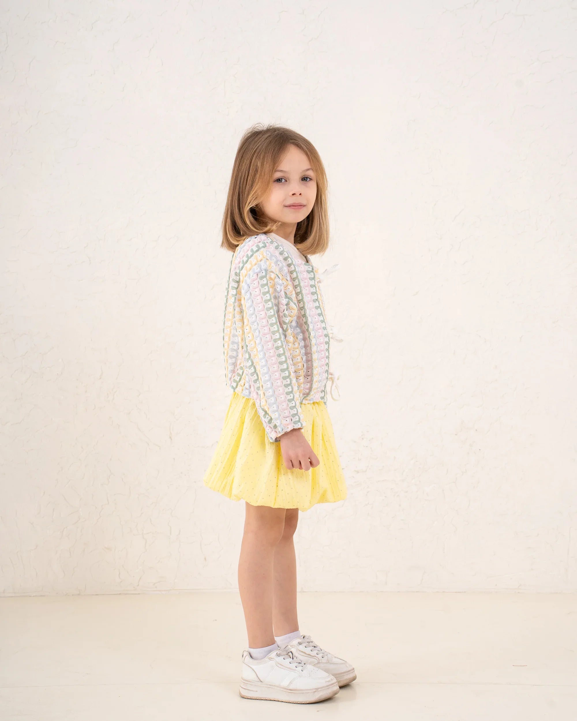 Girl colors open work top - Venti