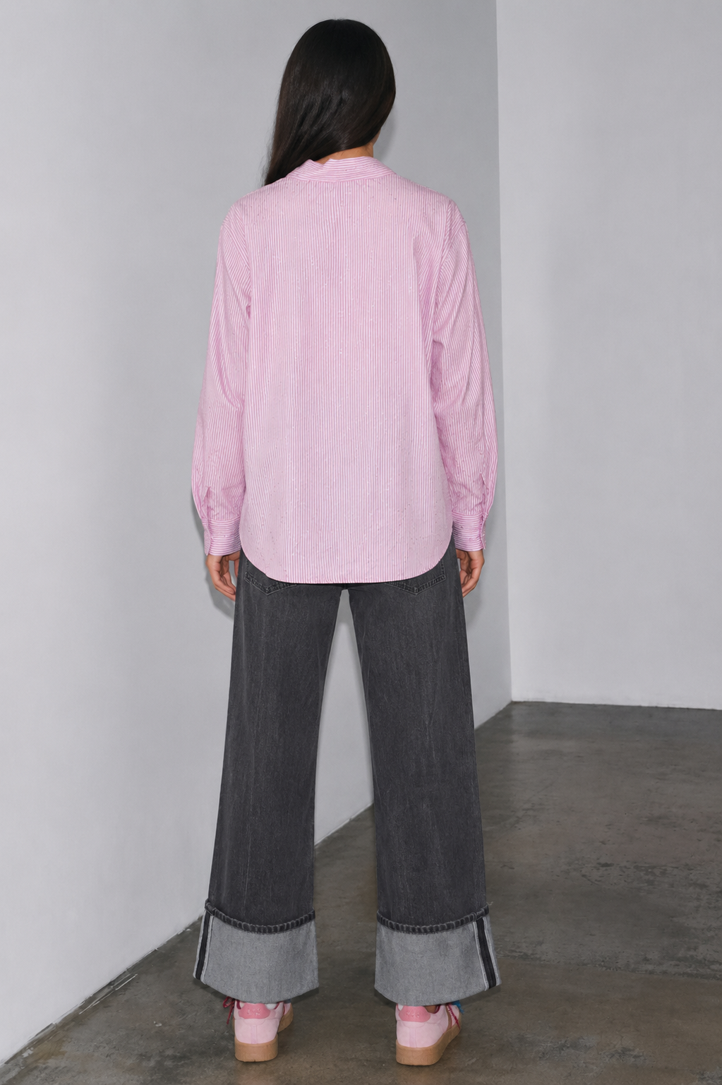Women folded leg denim