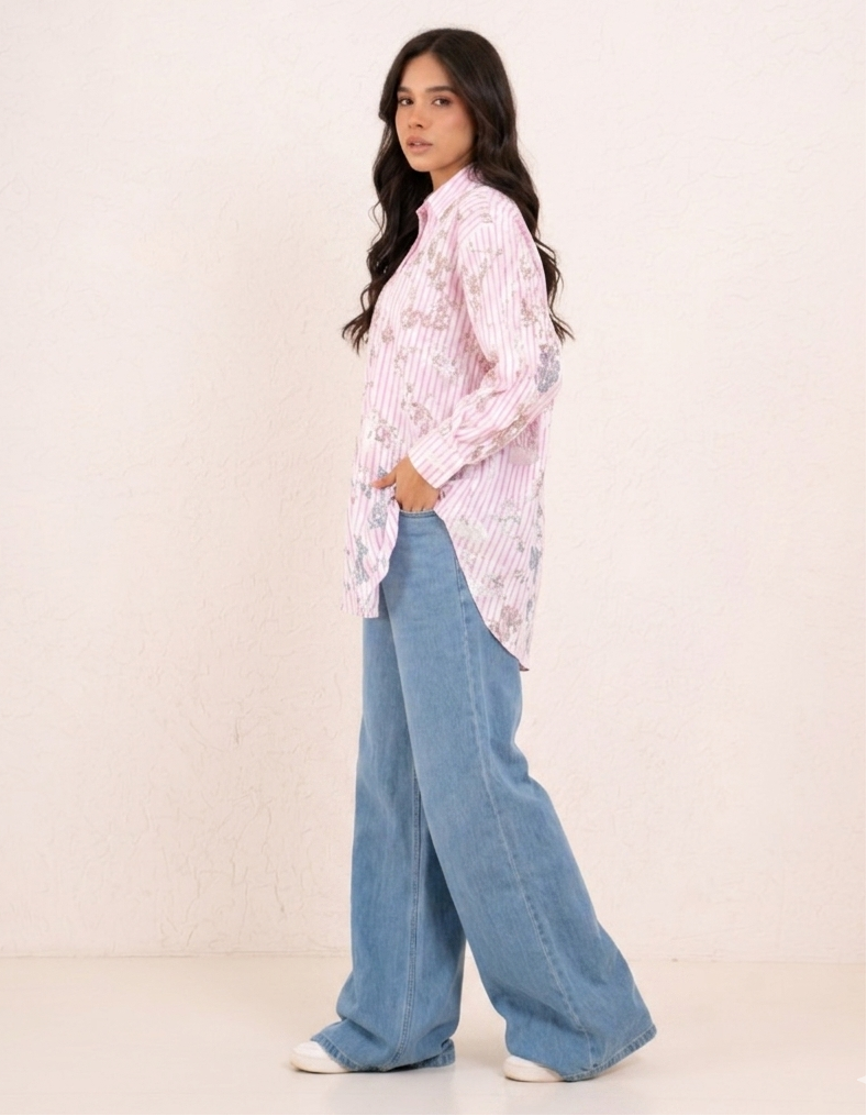 Women unfinished denim