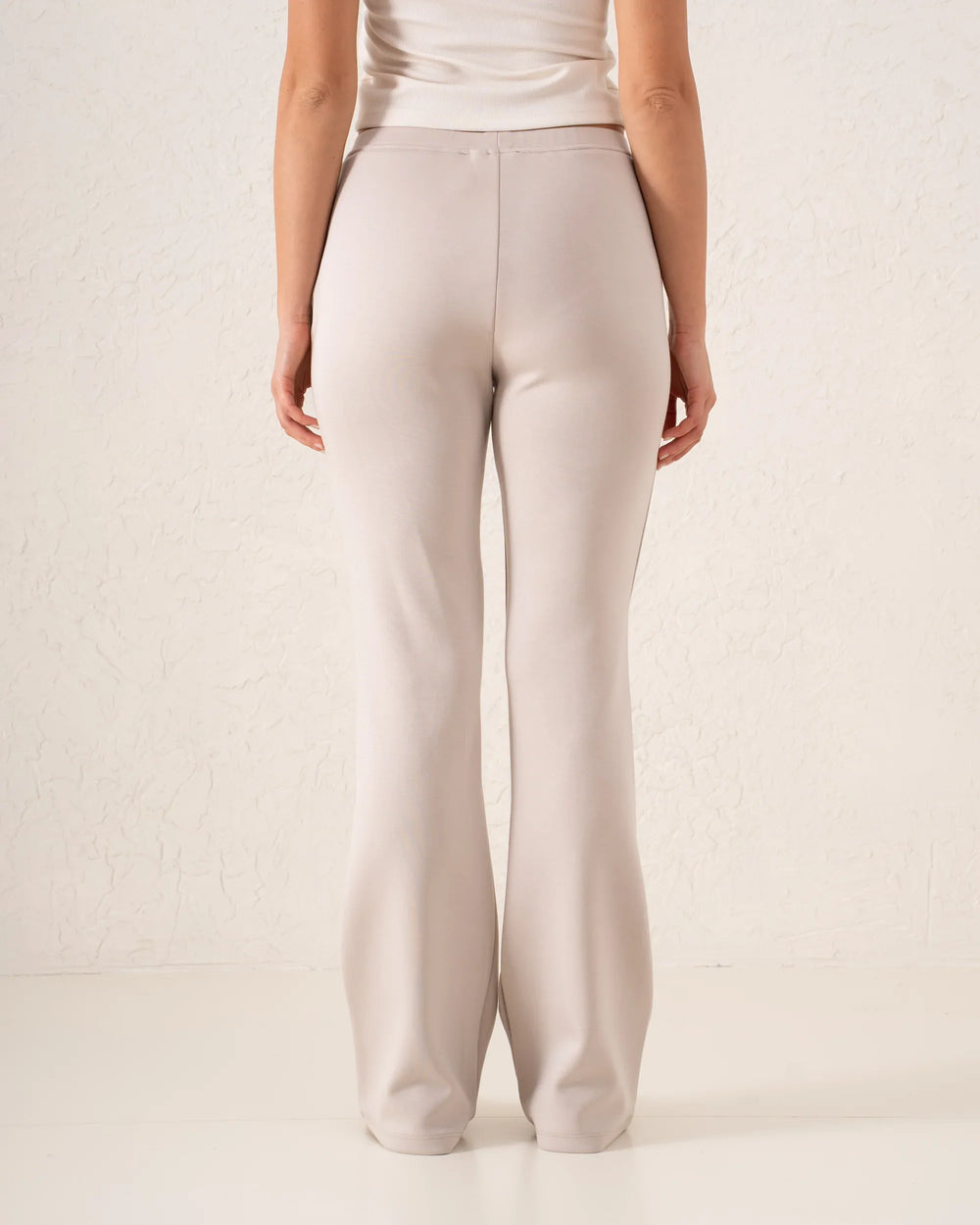 High-Waist Flare Pants - Venti