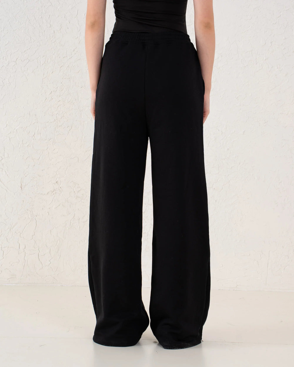 Front Slit Wide-Leg Pants - Venti