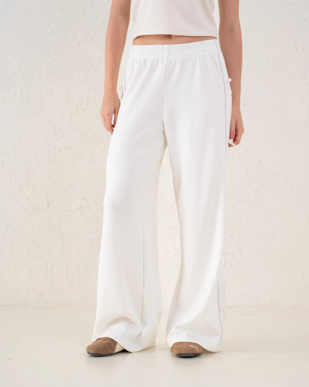 Bow Detail Wide-Leg Pants - Venti