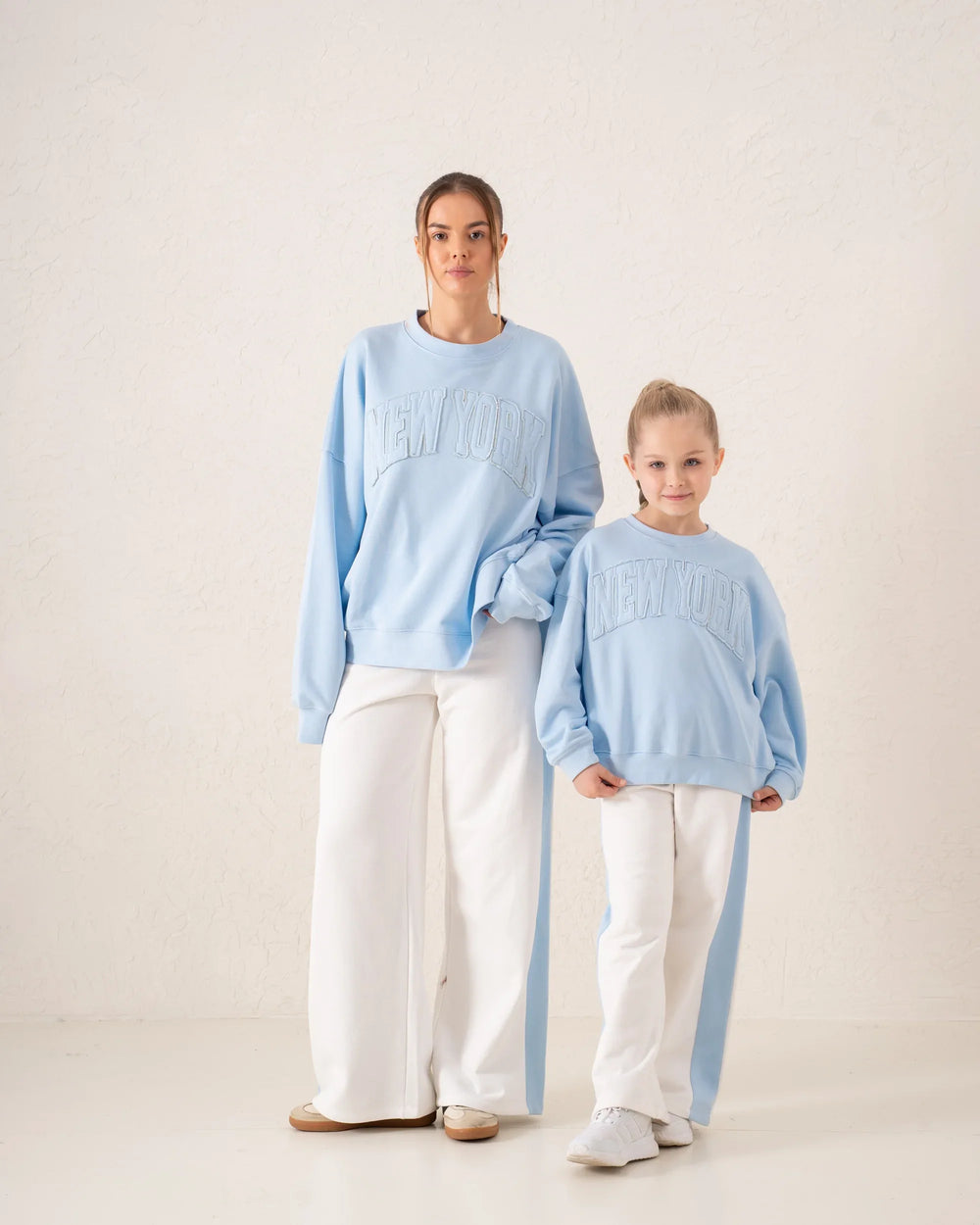 Contrast Wide-Leg Side Stripe Pants - Venti