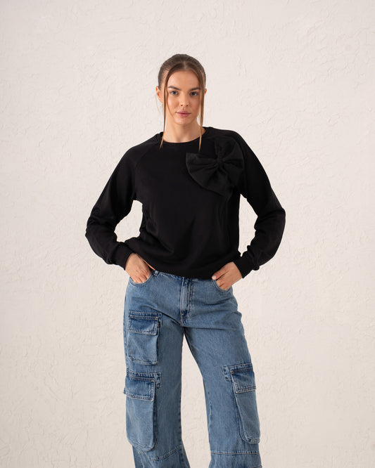 Statement Bow Sweatshirt