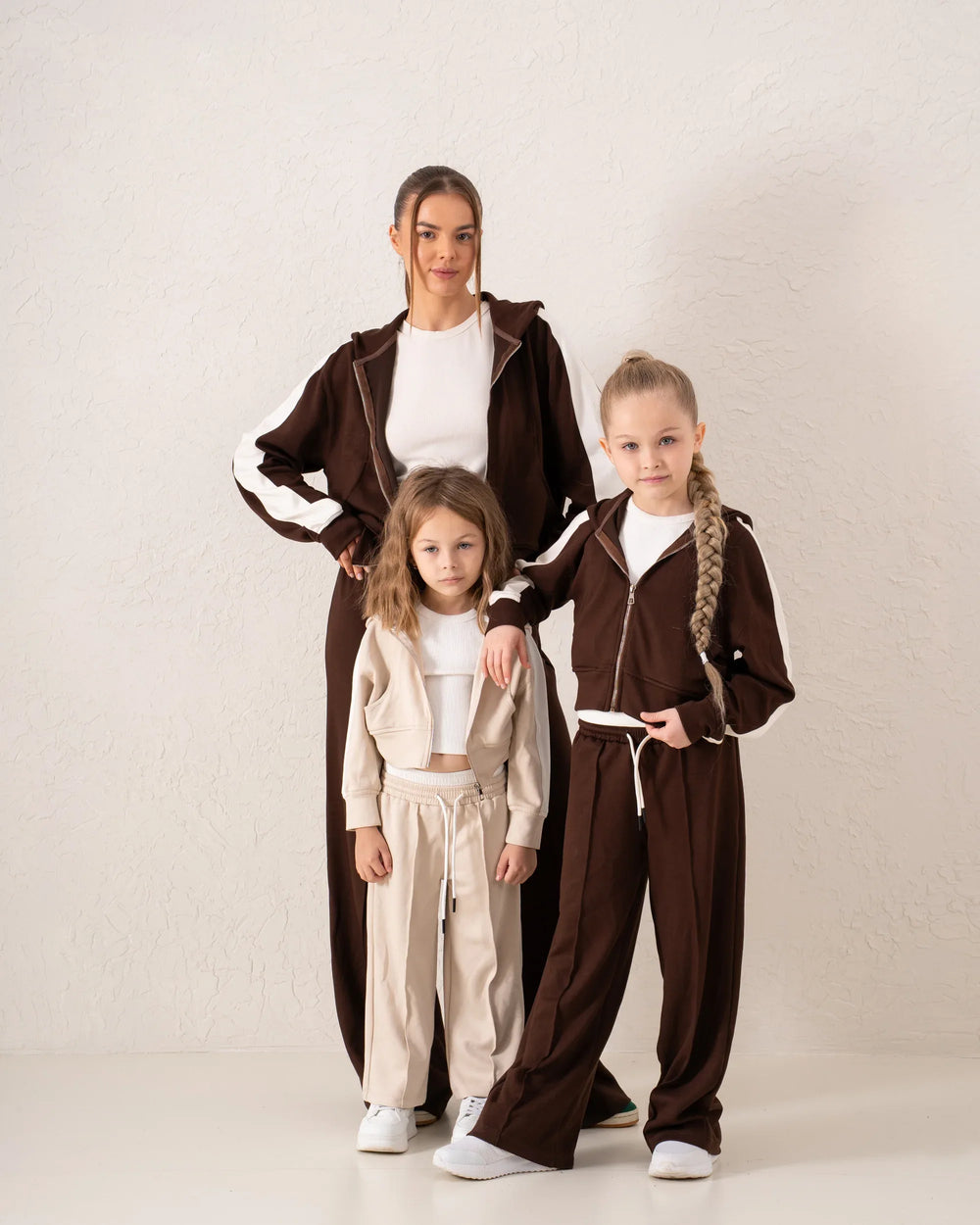 Contrast Sleeve Zip-Up Jacket - Venti