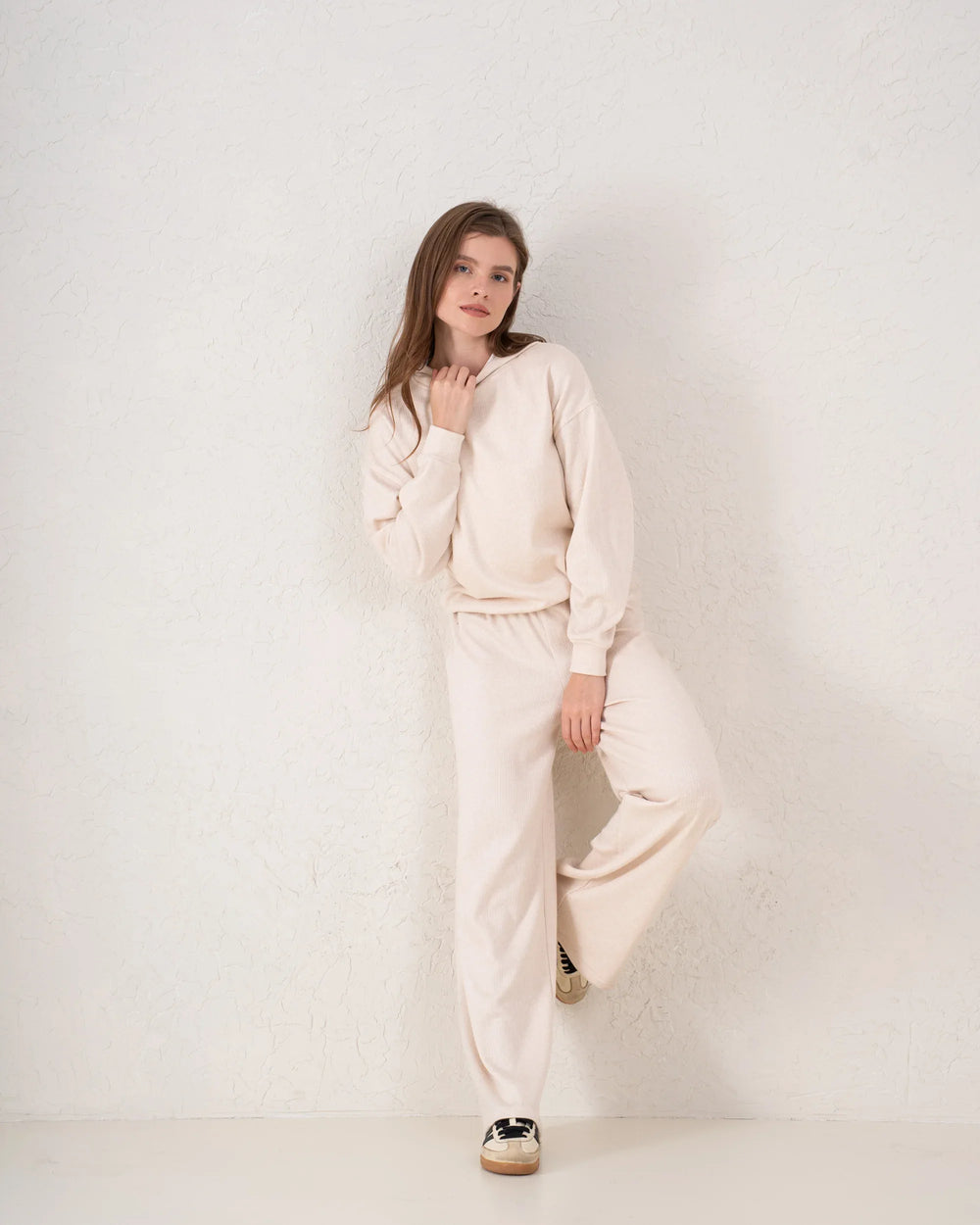 Soft Ribbed Wide-Leg Pants - Venti