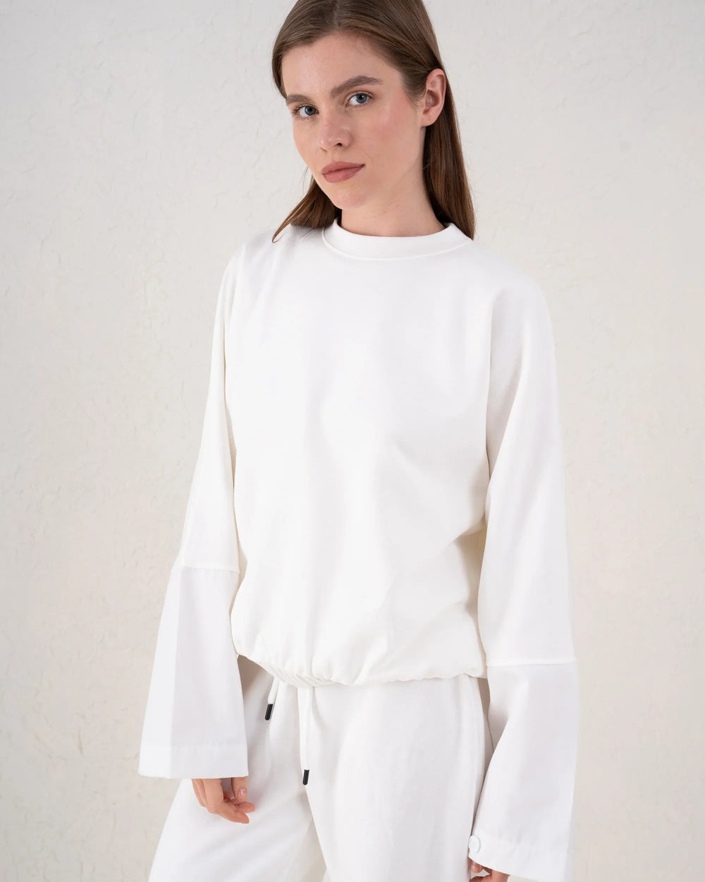 Contrast Panel Wide Sleeve Sweatshirt - Venti