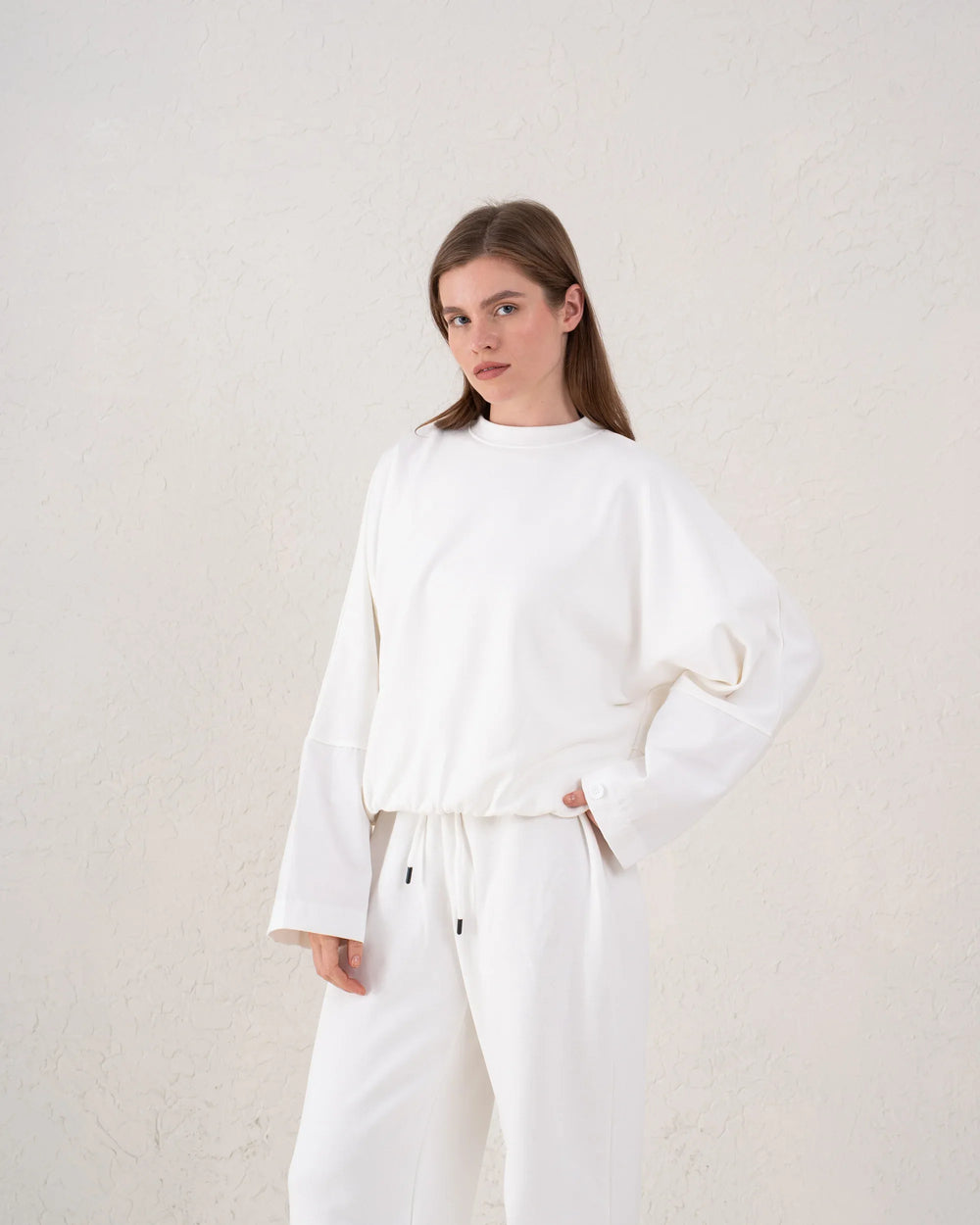 Contrast Panel Wide Sleeve Sweatshirt - Venti