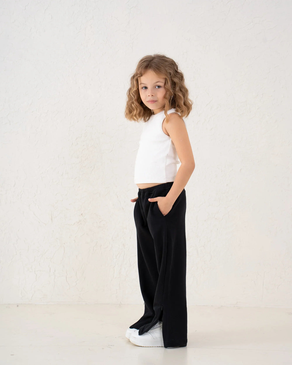 Front Slit Wide-Leg Pants - Venti