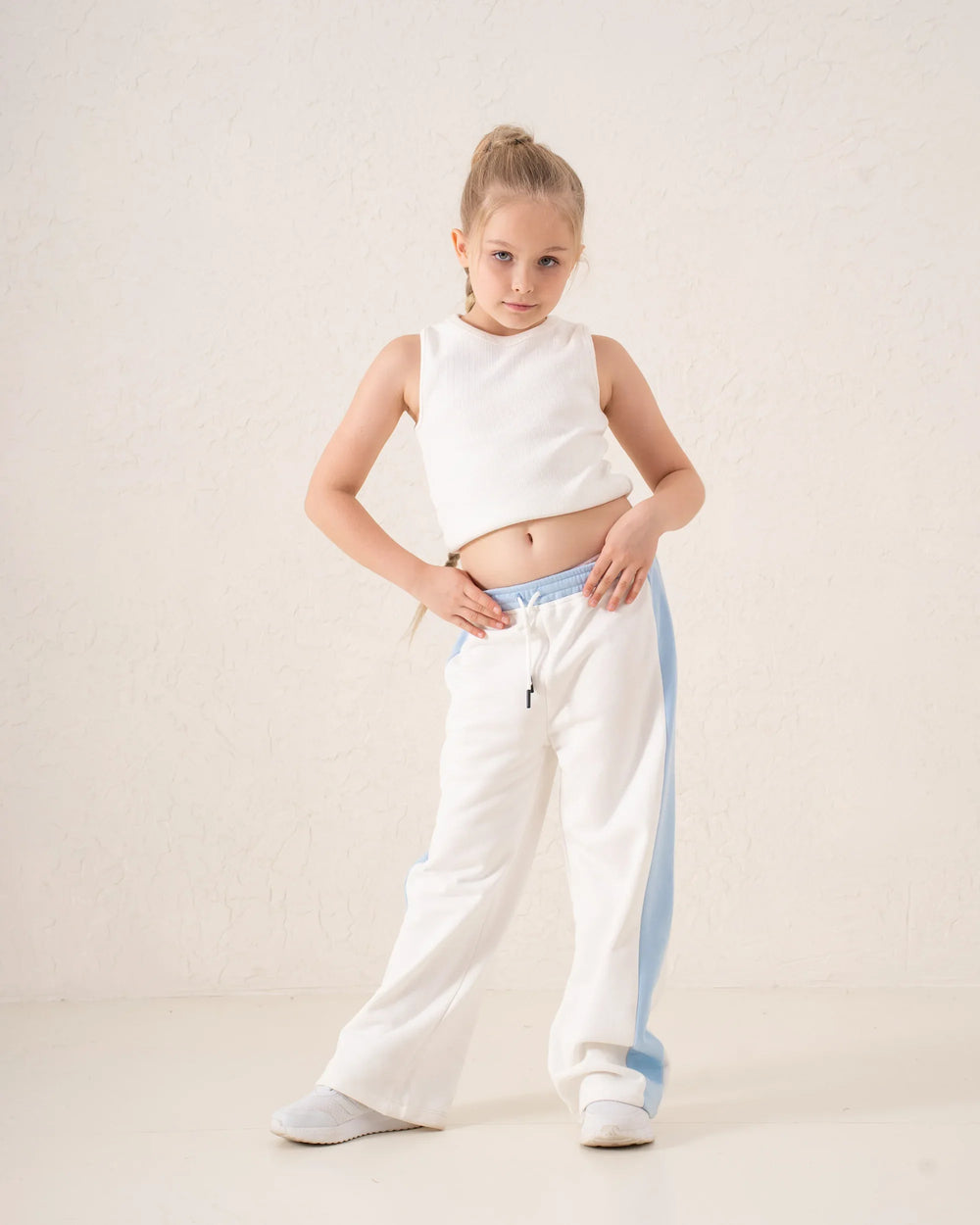 Contrast Wide-Leg Side Stripe Pants - Venti