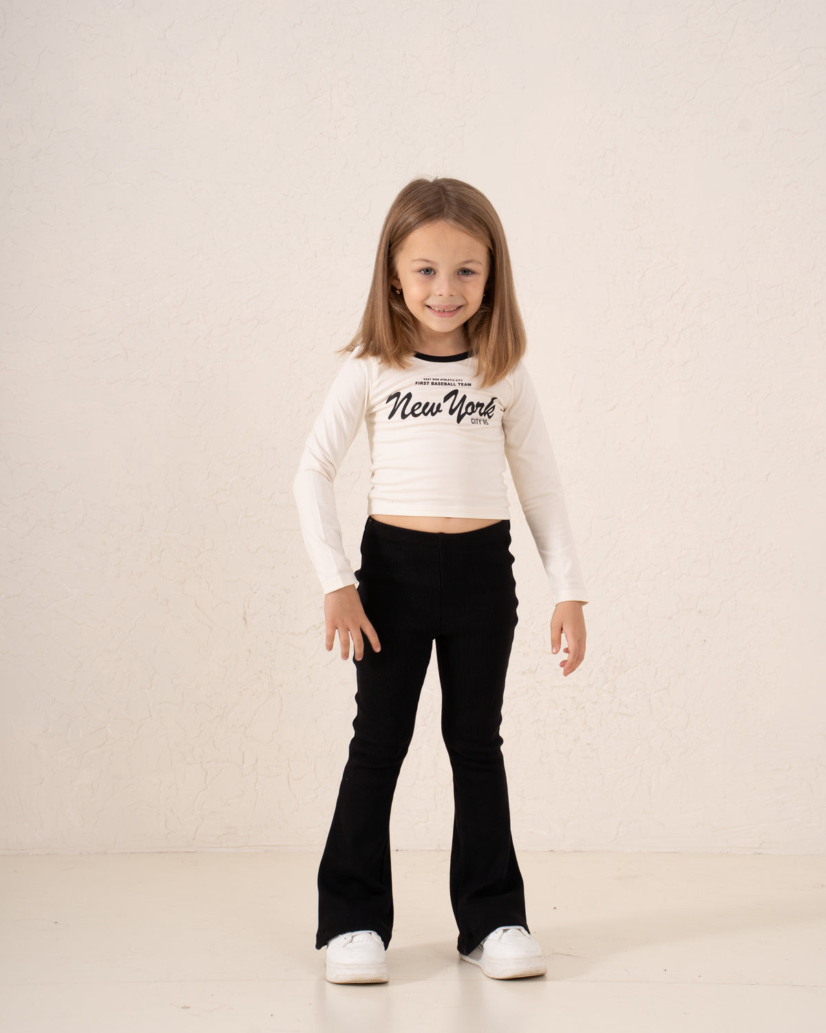 New York Contrast Trim Long Sleeve Top