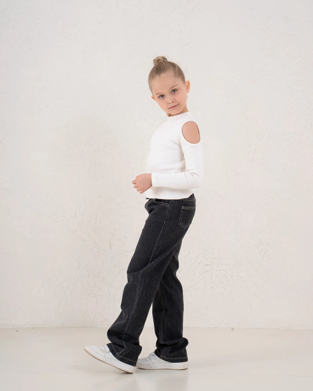 Cut-Out Ribbed Top - Venti