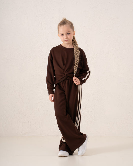 Knotted Stripe Sweatshirt