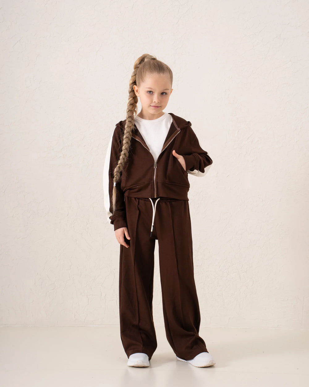 Contrast-Stripe Cropped Zip Hoodie - Venti