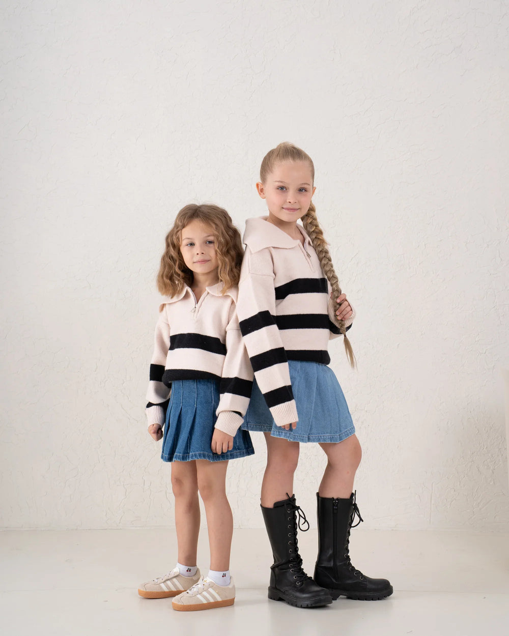 Striped Collar Knit Sweater - Venti