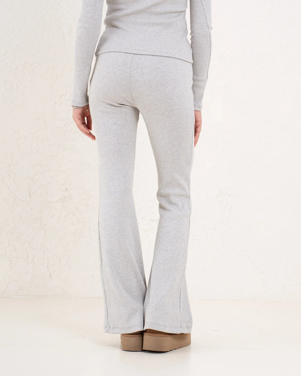 Ribbed Flare Pants - Venti
