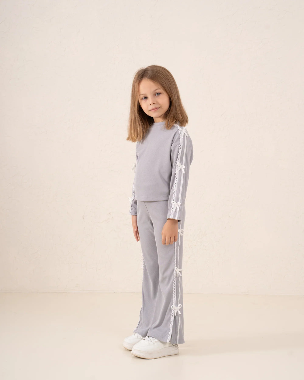 Ribbed Bow Trim Flared Pants - Venti