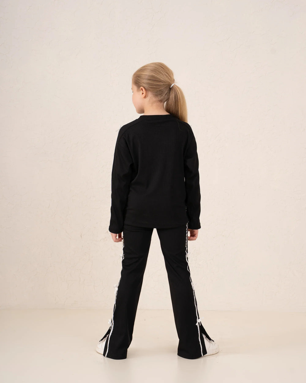 Ribbed Bow Trim Flared Pants - Venti