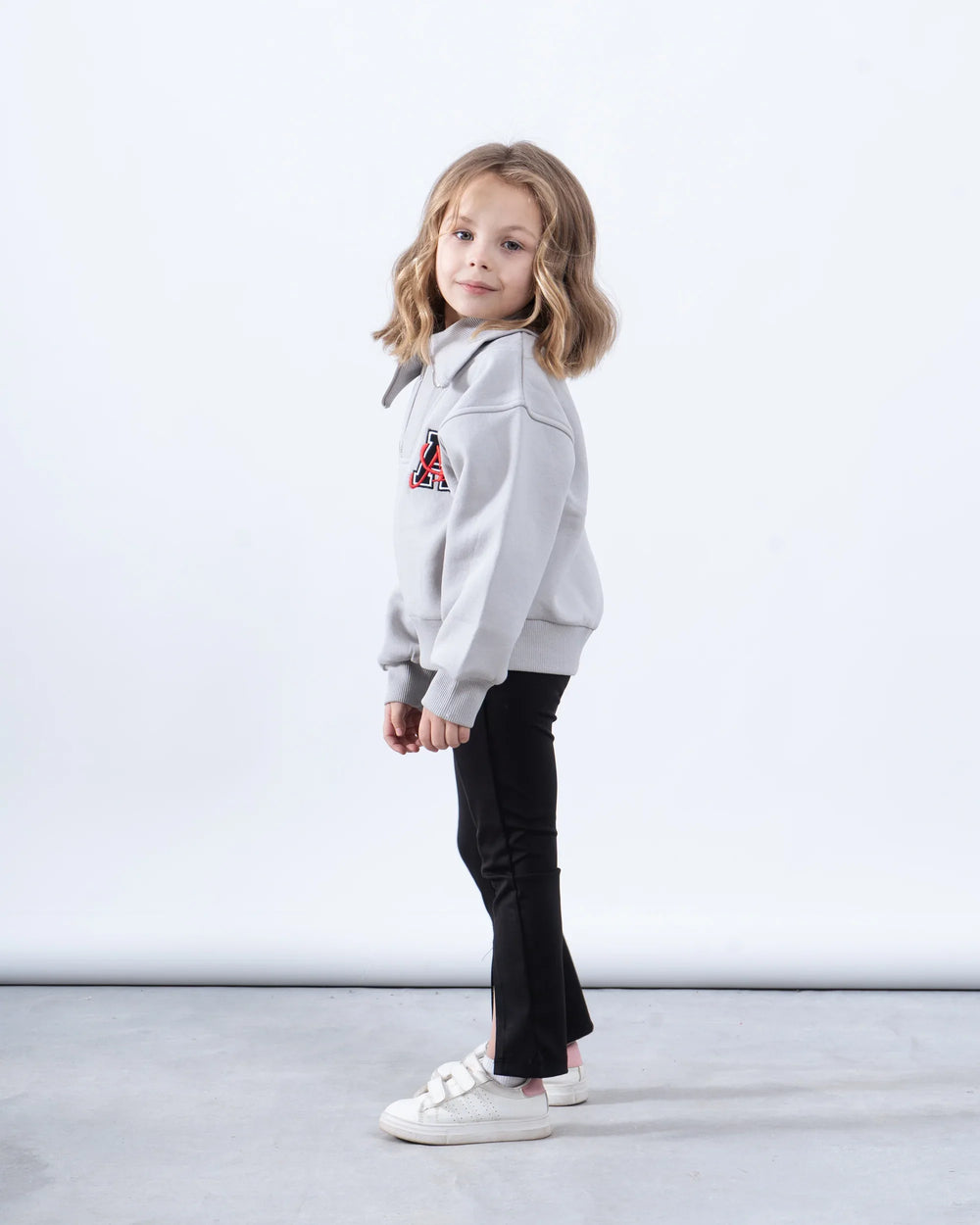 Fleece-Lined Ribbed Collar Sweatshirt - Venti