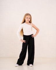 Girl crushed wide leg pants