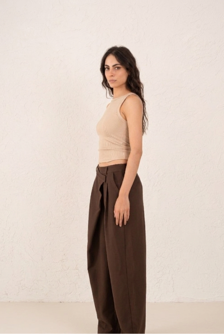Women Sculpted Ribbed Tank Top