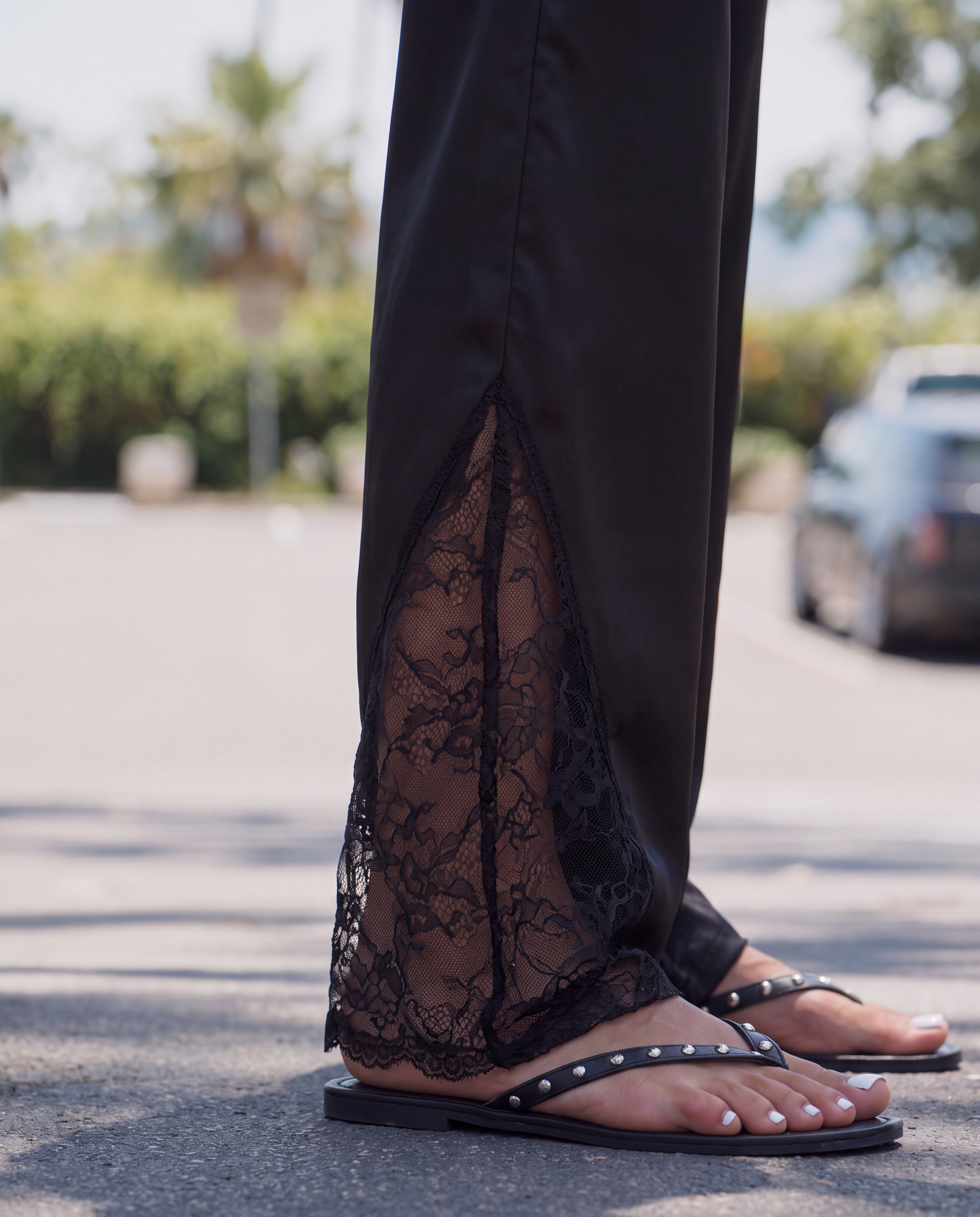 Women silk pants lace block