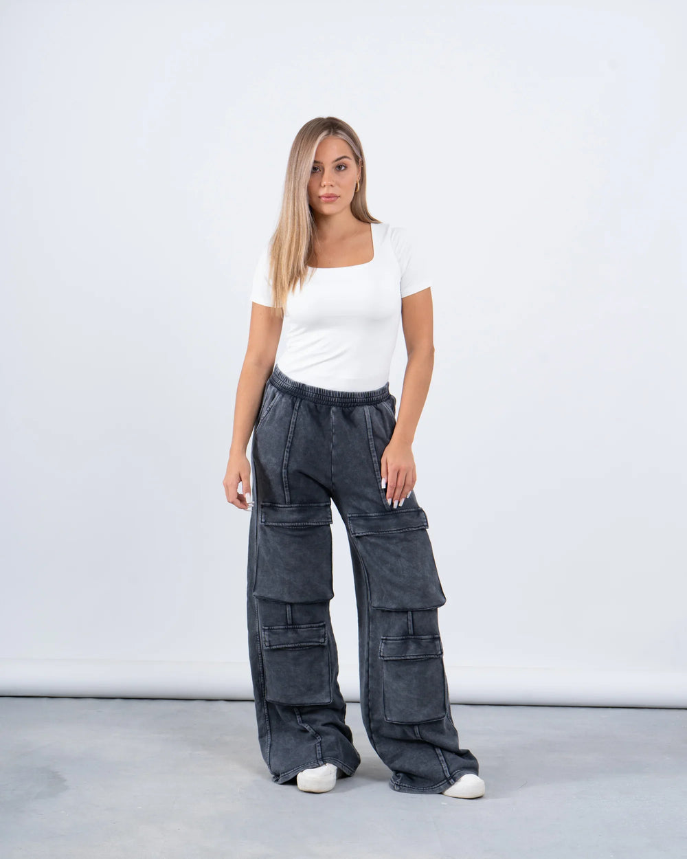 Oversized Cargo Pocket Sweatpants - Venti
