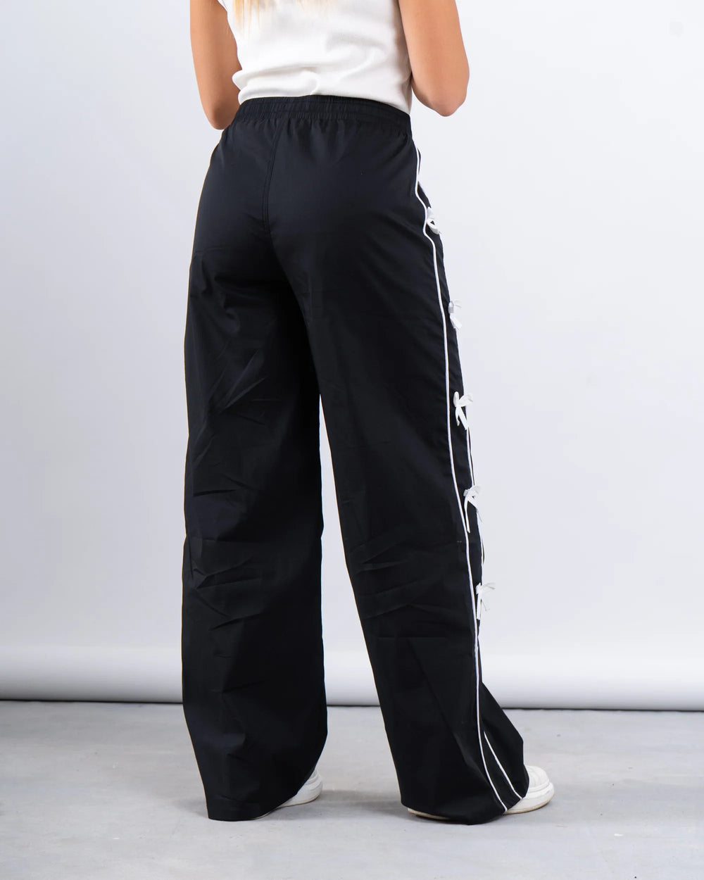 Bow Detail Wide-Leg Pants - Venti