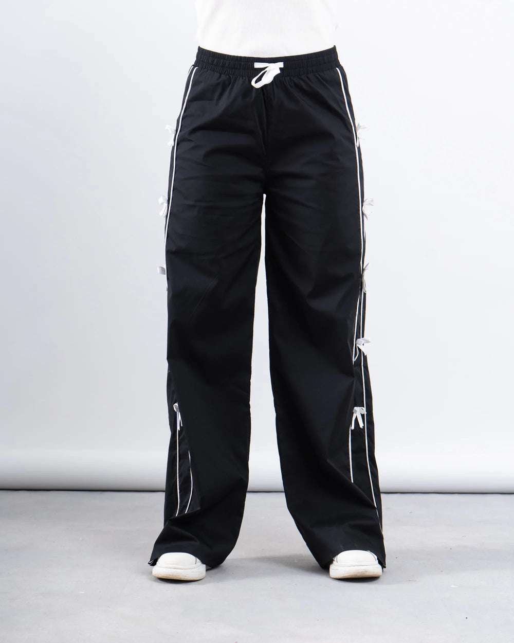 Bow Detail Wide-Leg Pants - Venti