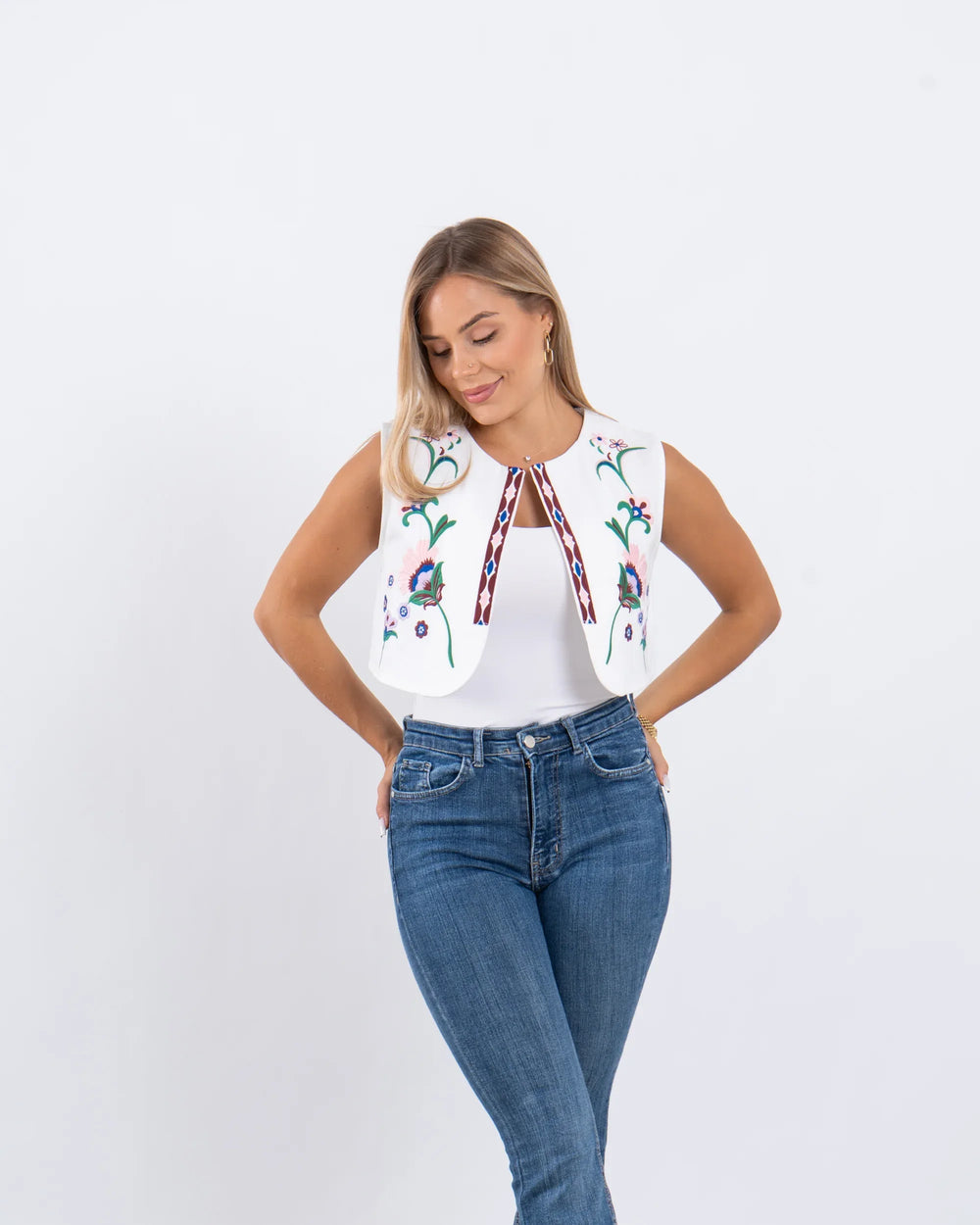 Embroidered Floral Vest - Venti