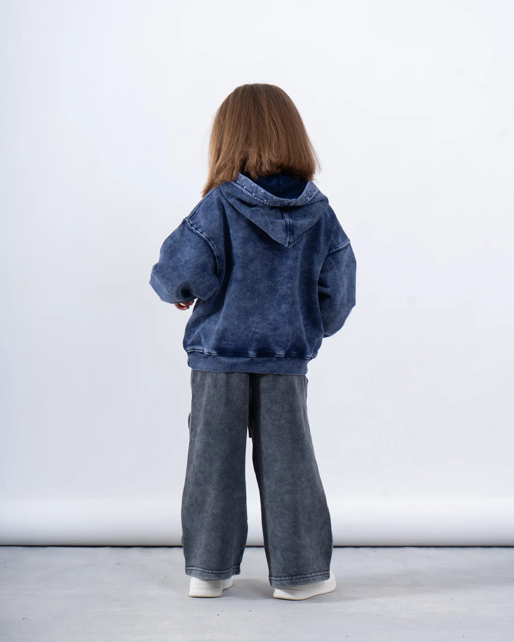 Graphic Studded Hoodie - Venti