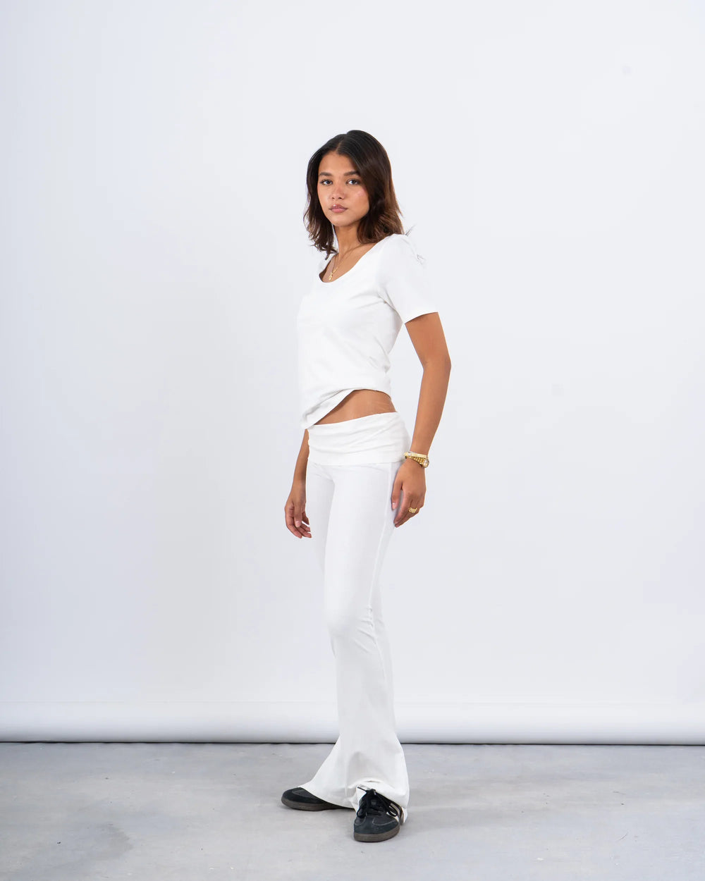 Scoop Neck Fitted Tee - Venti