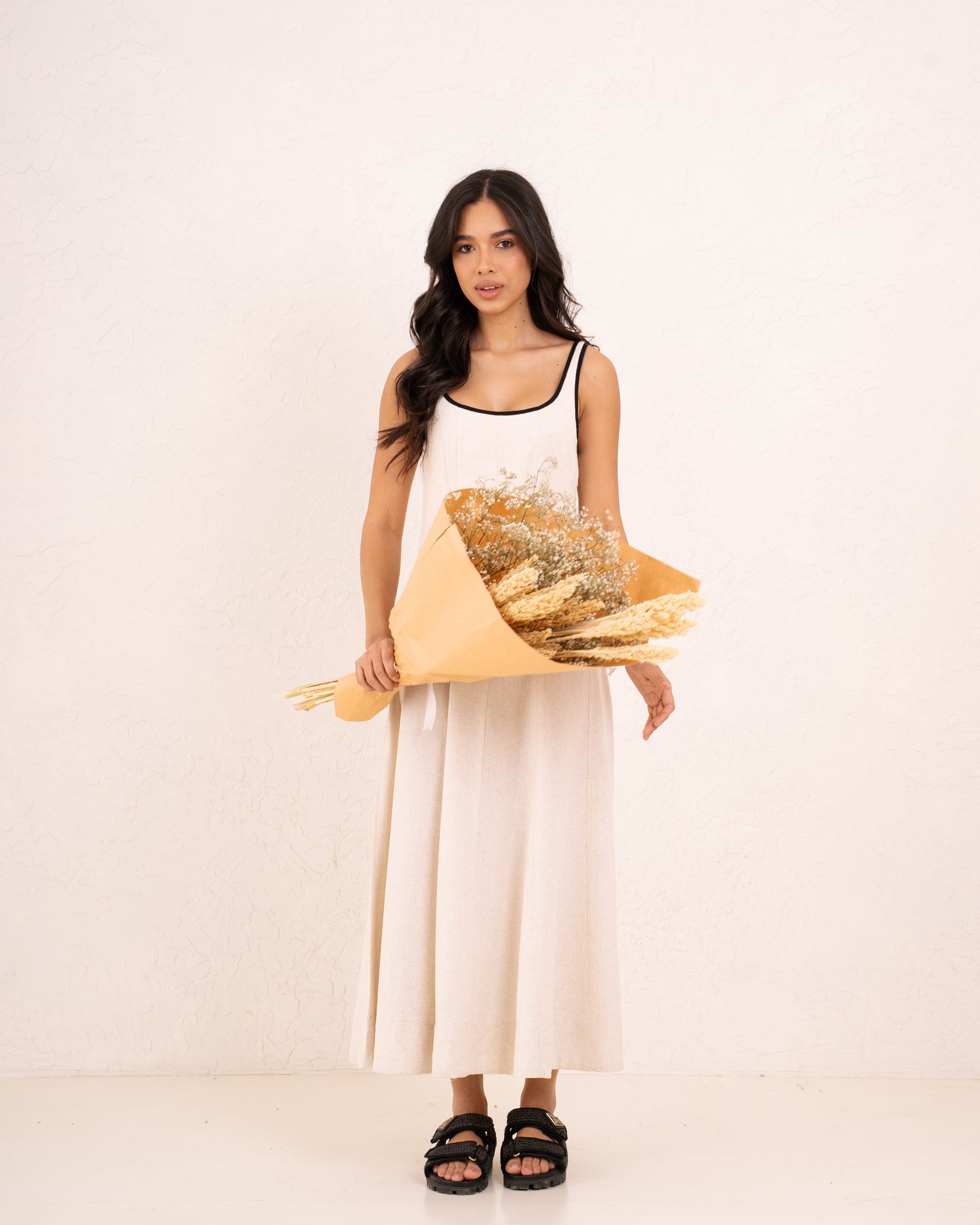 Women linen contrast