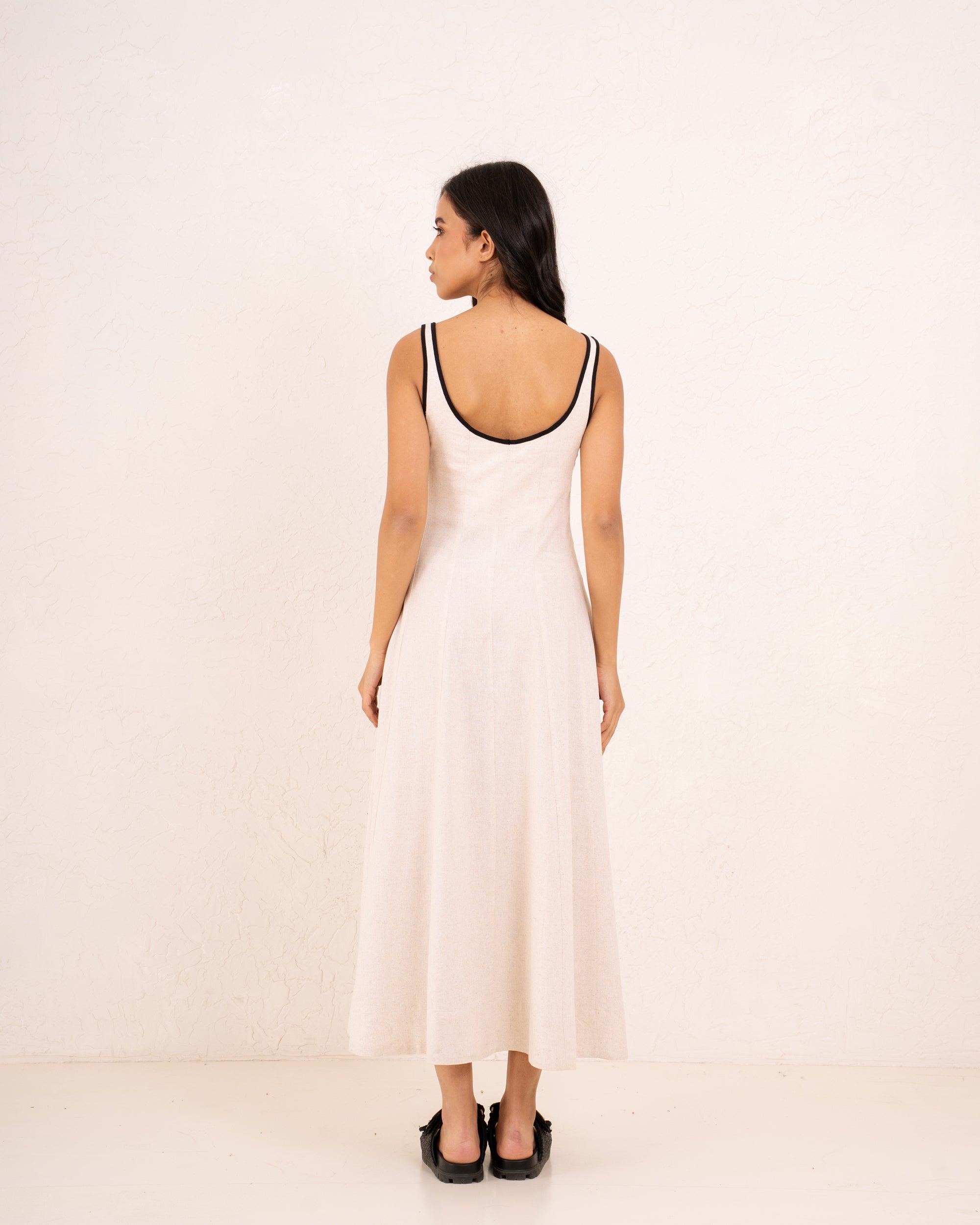 Women linen contrast