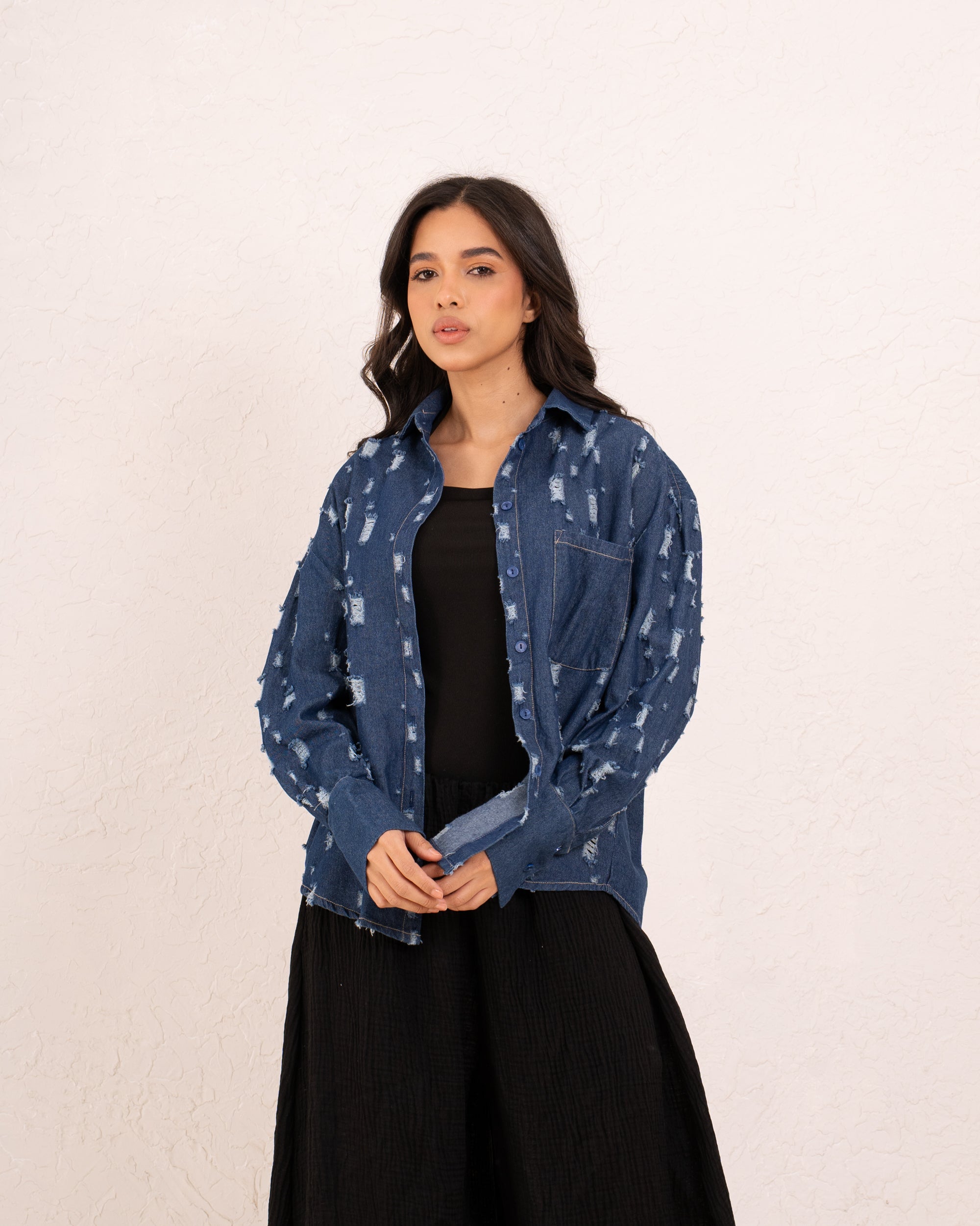 Women denim damaged shirt