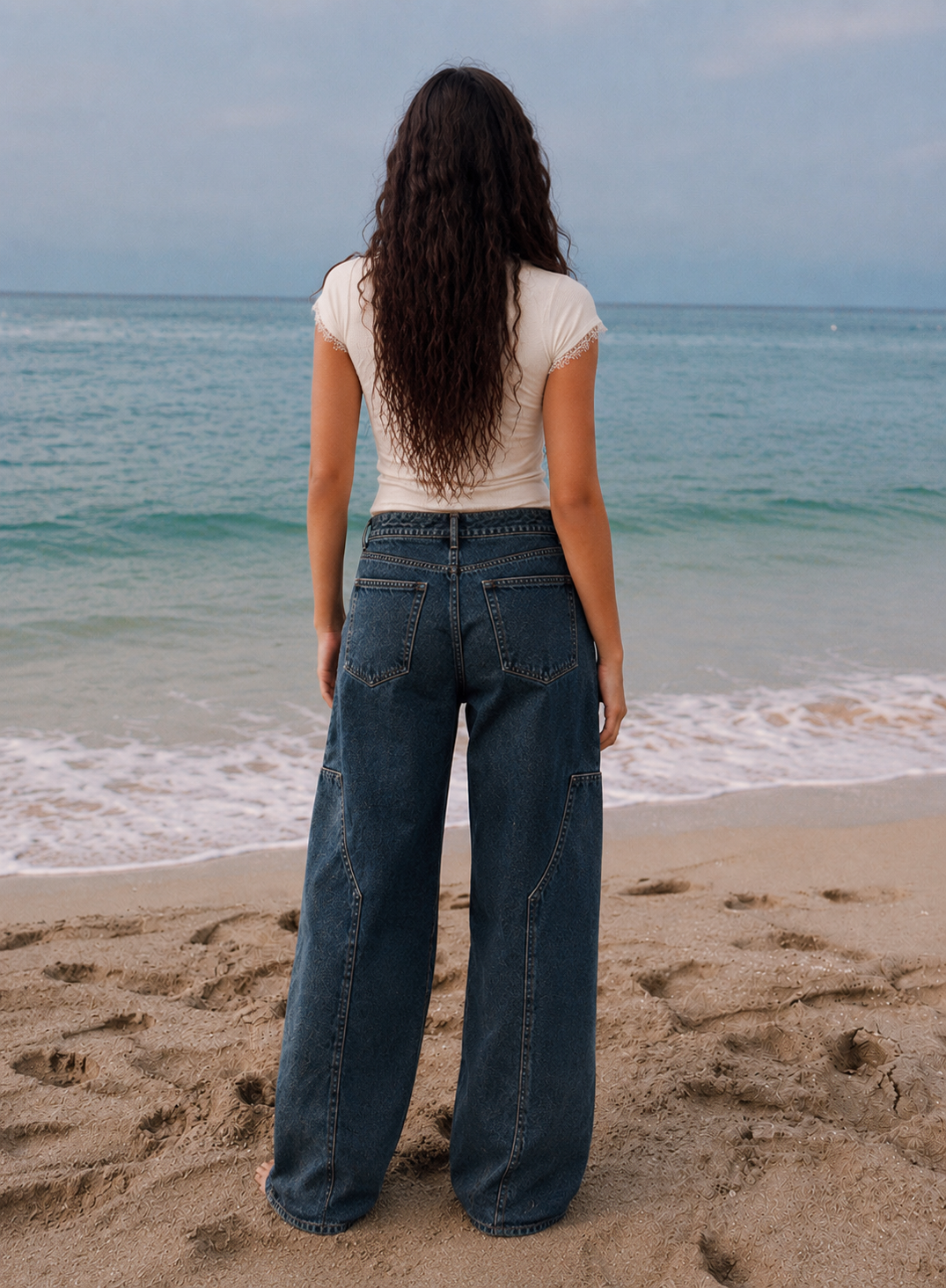 Women carpenter denim