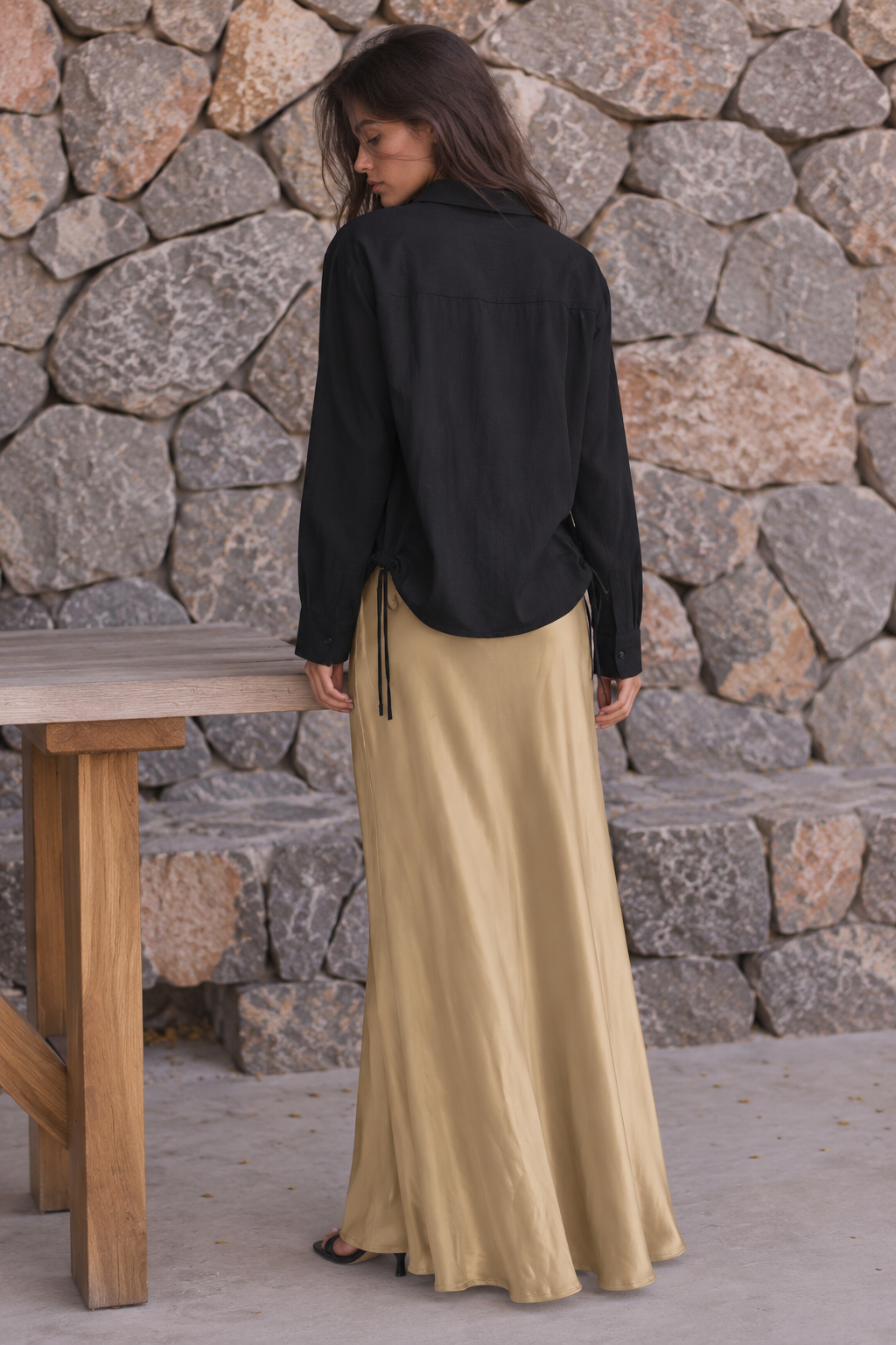 Women silk feel solid skirt