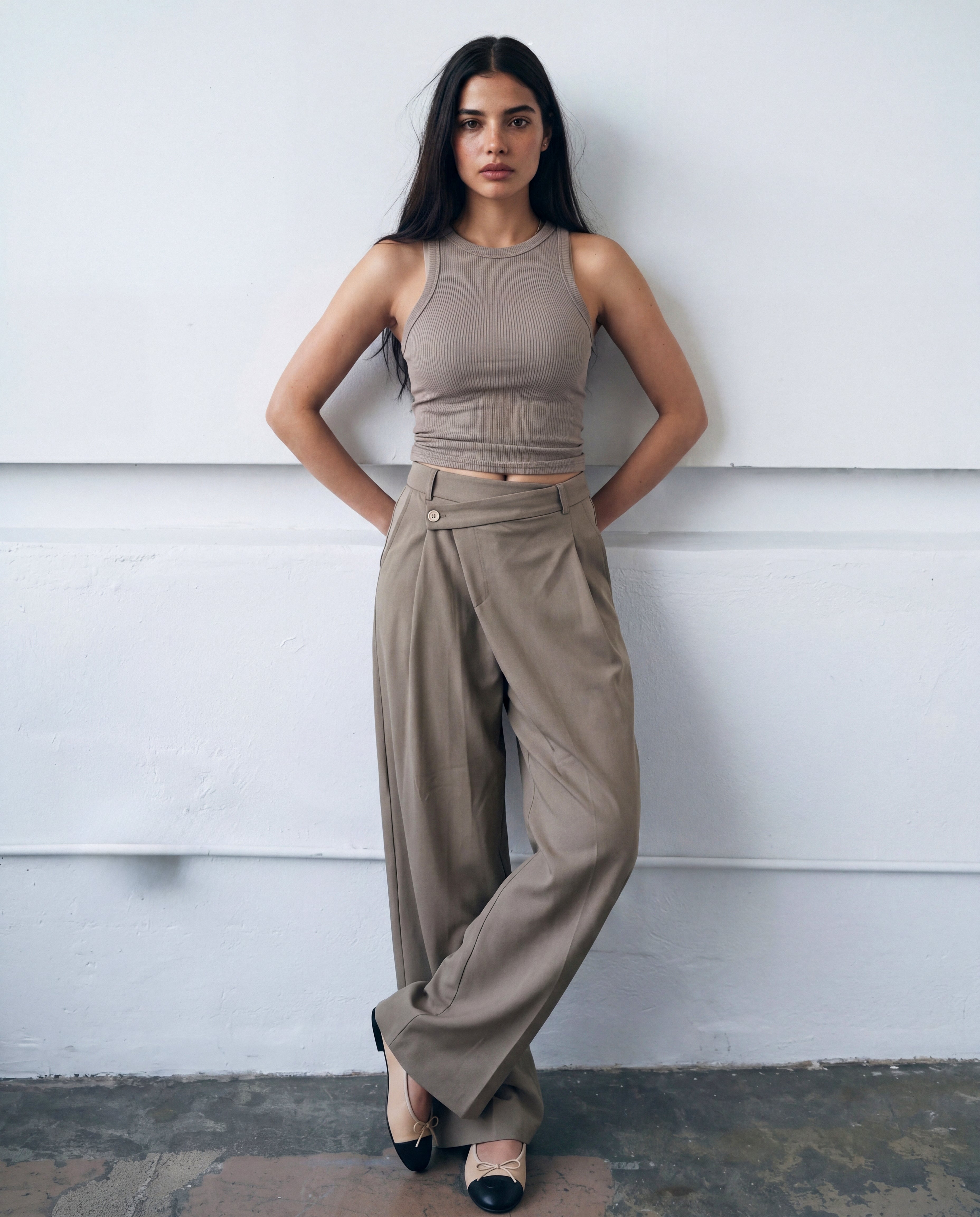 Woman Relaxed Tailored Trousers